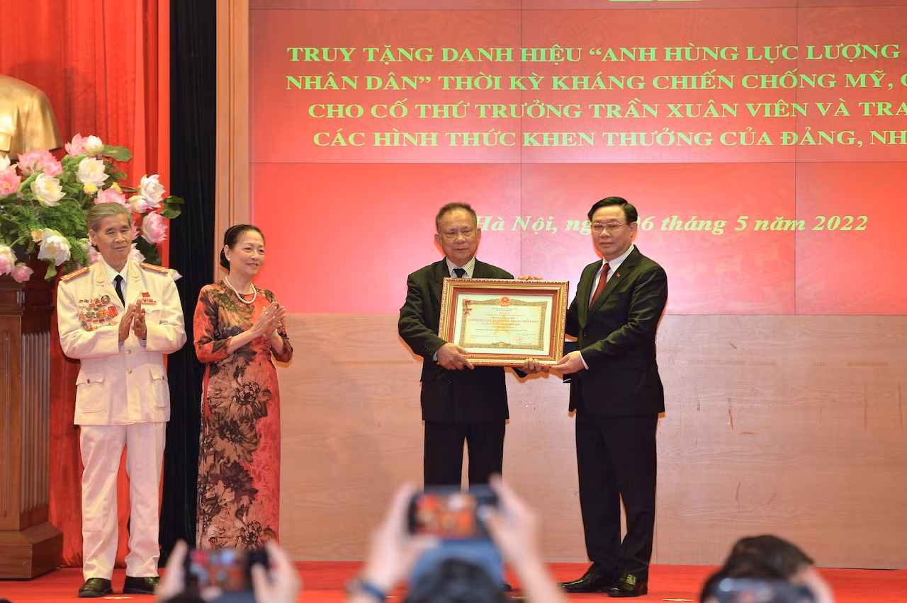 Xứng danh 