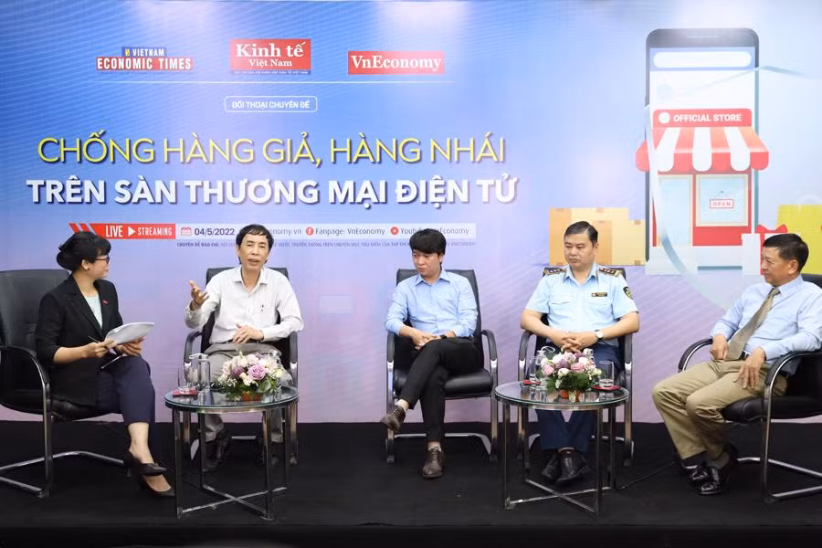 2022-04-28-chong-hang-gia-hang-nhai-9746.jpeg -0