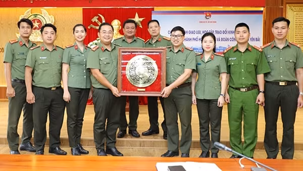 Trao đổi kinh nghiệm giữa Đoàn Thanh niên Công an tỉnh Yên Bái và TP Hồ Chí Minh