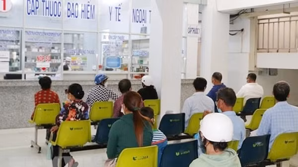 Ra quân, vận động người dân tham gia bảo hiểm xã hội tự nguyện, bảo hiểm y tế hộ gia đình ảnh 6