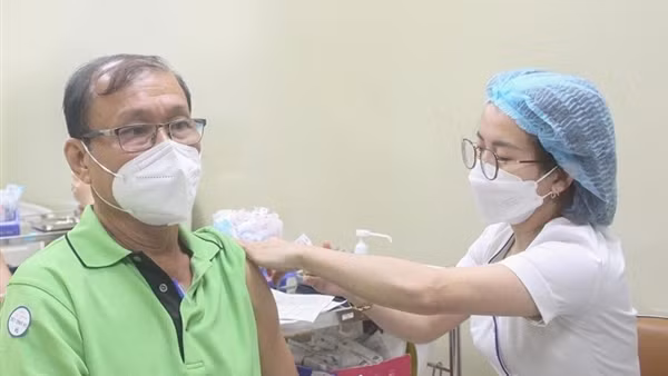 Tiếp nhận hơn 7,2 triệu liều vaccine Moderna để tiêm cho trẻ em ảnh 3