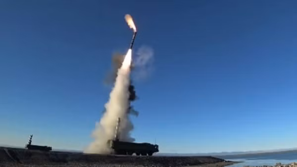 Ukraine: Nga chọc thủng tuyến phòng vệ, tiến vào trong Azovstal ảnh 3