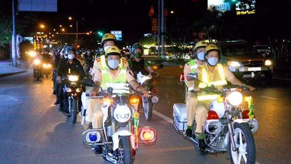 "Làn gió mới" HP22 của Công an đất cảng