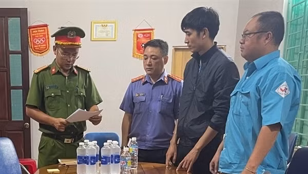 Bắt tạm giam Phó Giám đốc Trung tâm đăng kiểm tại Gia Lai