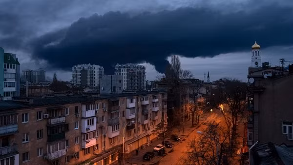 Bị tập kích dữ dội, Ukraine khẳng định bắn hạ toàn bộ tên lửa Kalibr của Nga