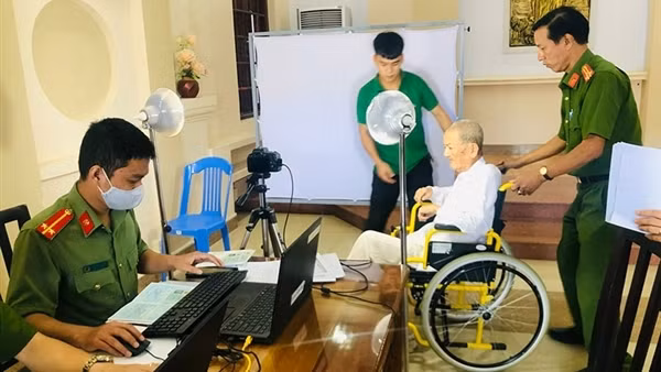 Về xã được công nhận đạt chuẩn nông thôn mới nâng cao