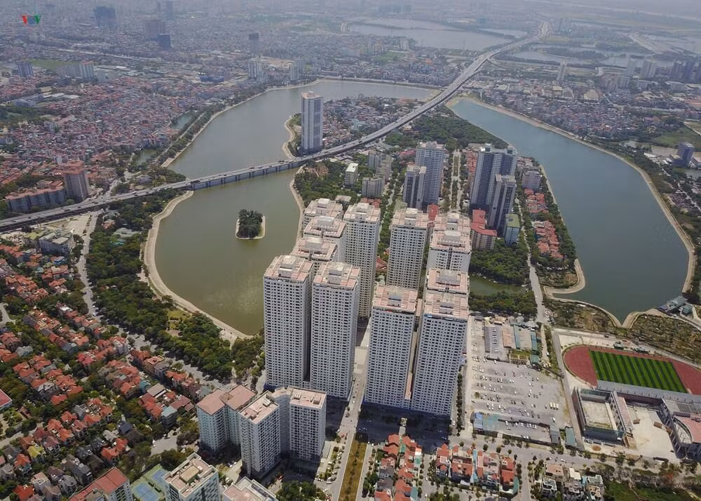 Khi nén bạc đâm toạc... quy hoạch -0
