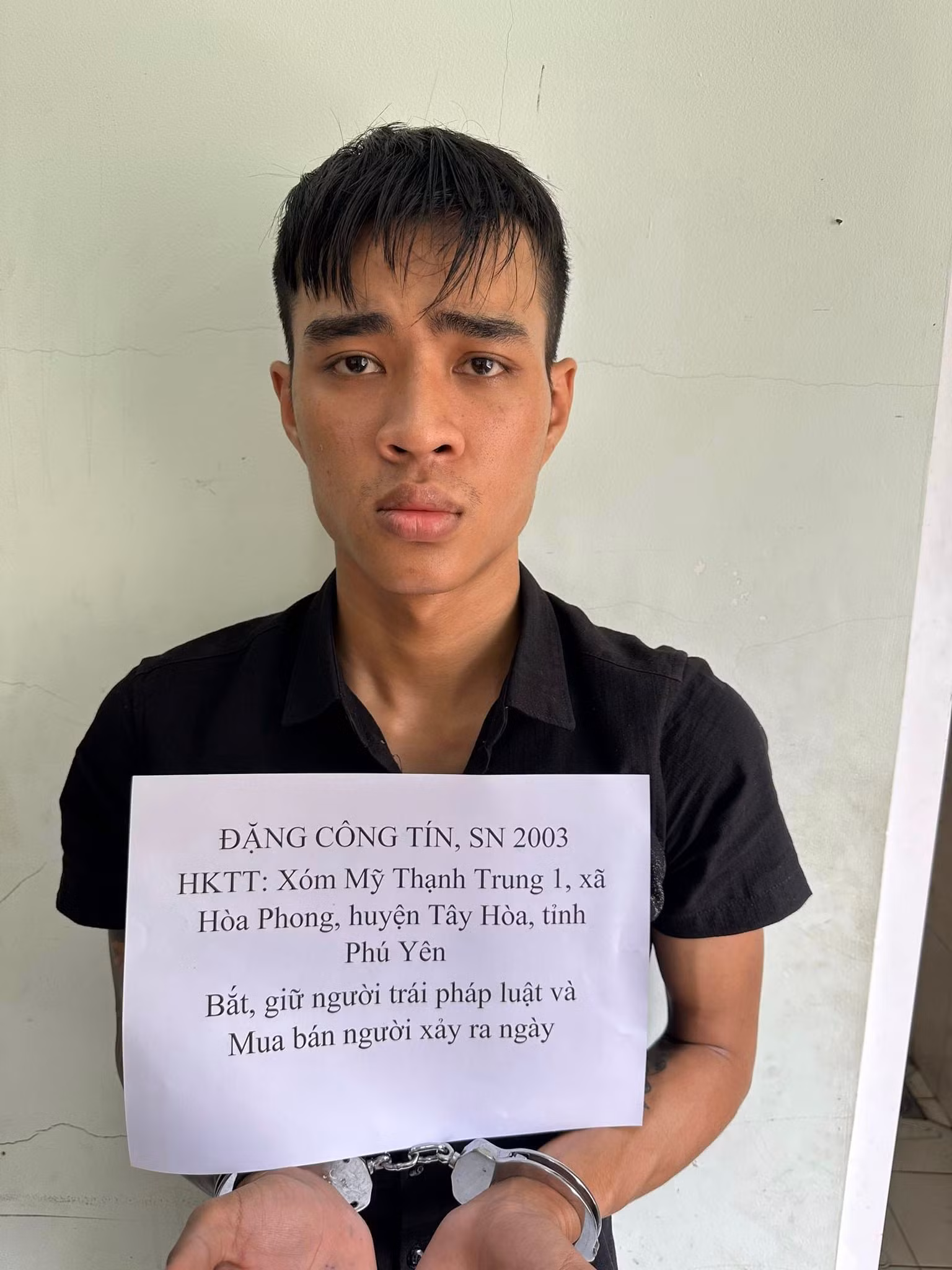 Bắt giữ 11 đối tượng hoạt động mua bán người -0