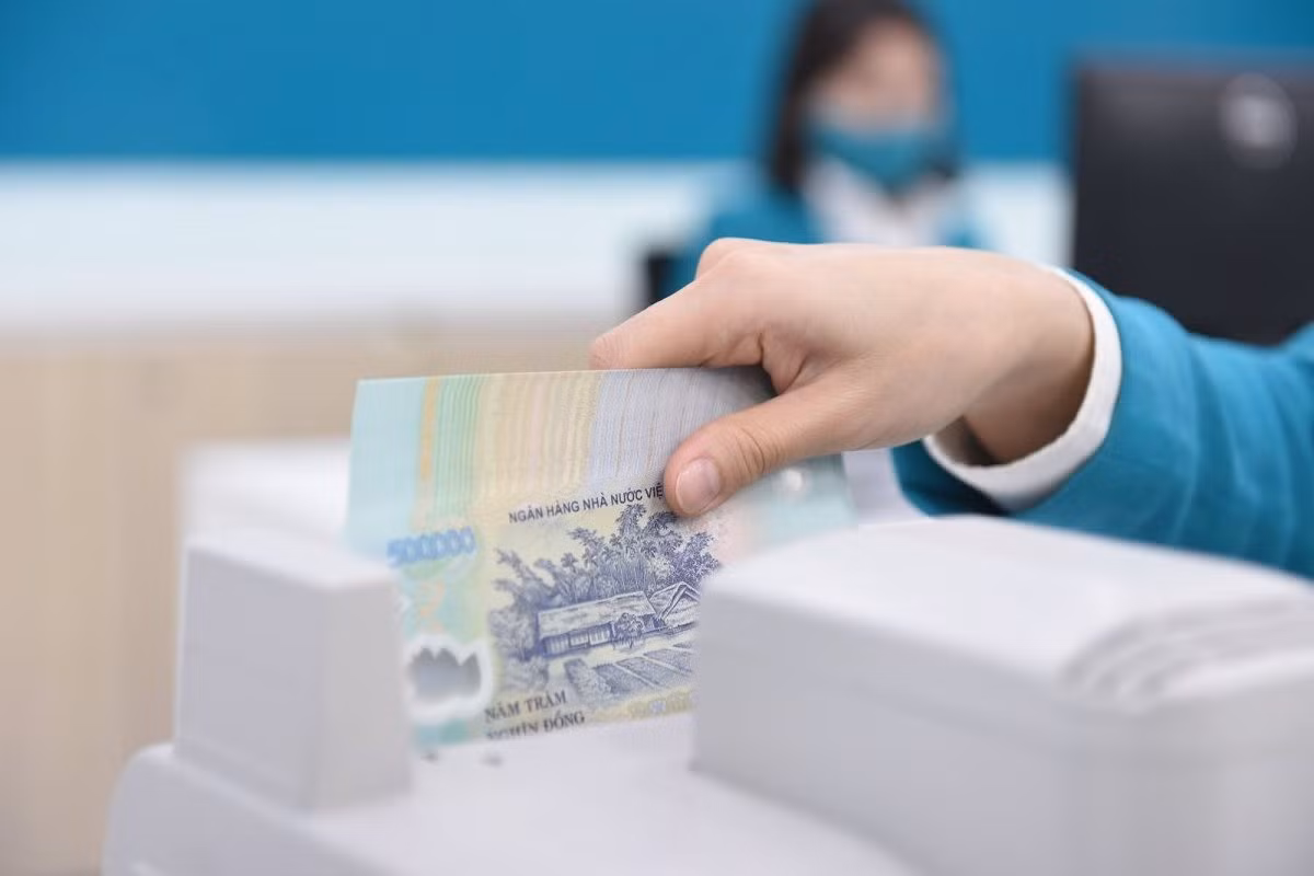 Các ngân hàng đồng thuận tiếp tục giảm lãi suất cho vay -0