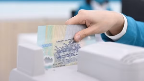 Các ngân hàng đồng thuận tiếp tục giảm lãi suất cho vay
