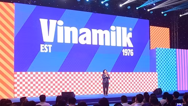 Vinamilk công bố nhận diện thương hiệu mới