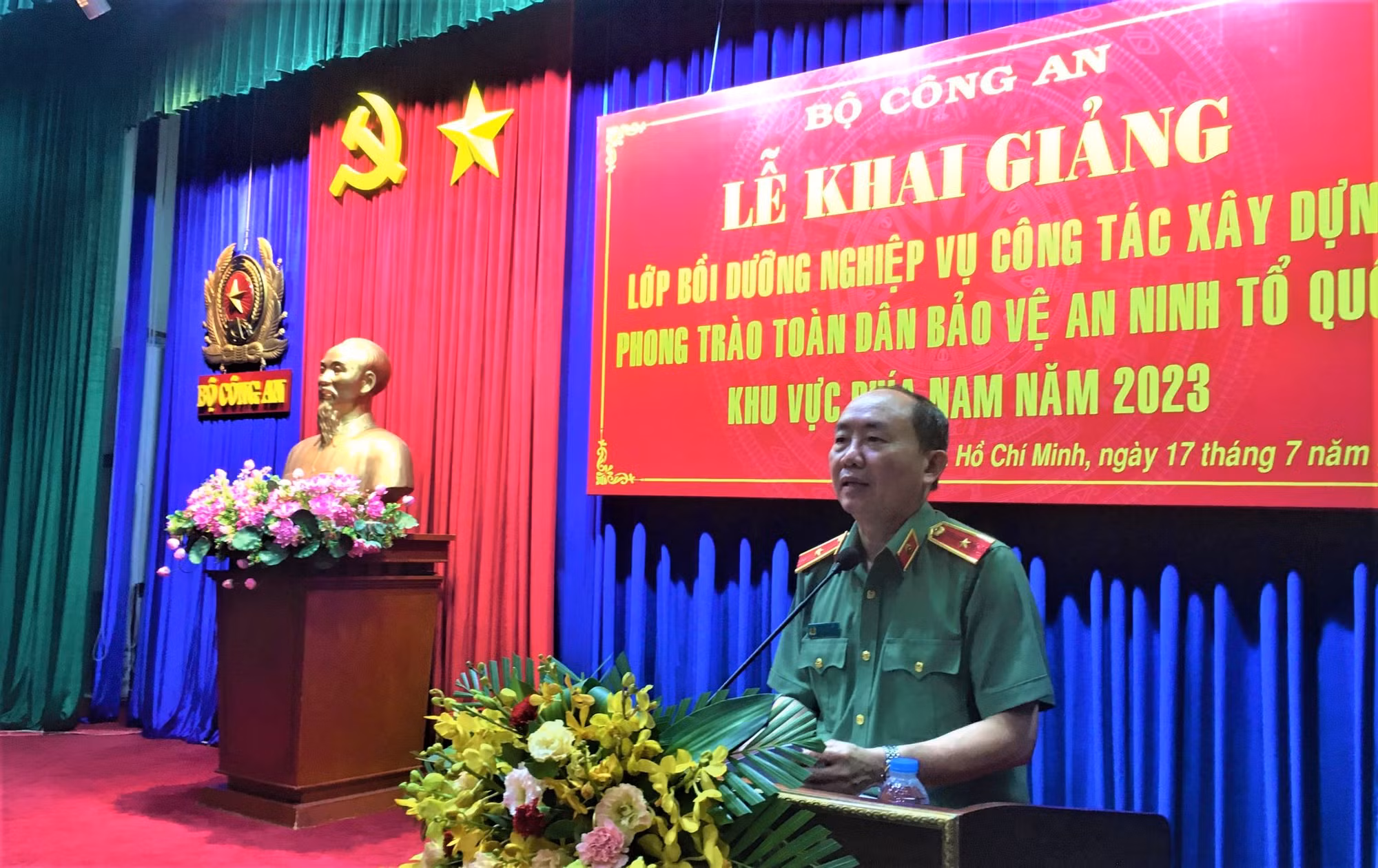 khai.jpg -0