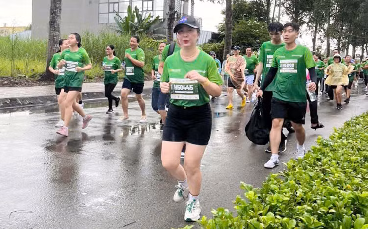 9.000 vận động viên tham gia Giải Marathon quốc tế “Vietcombank Mekong Delta” -0