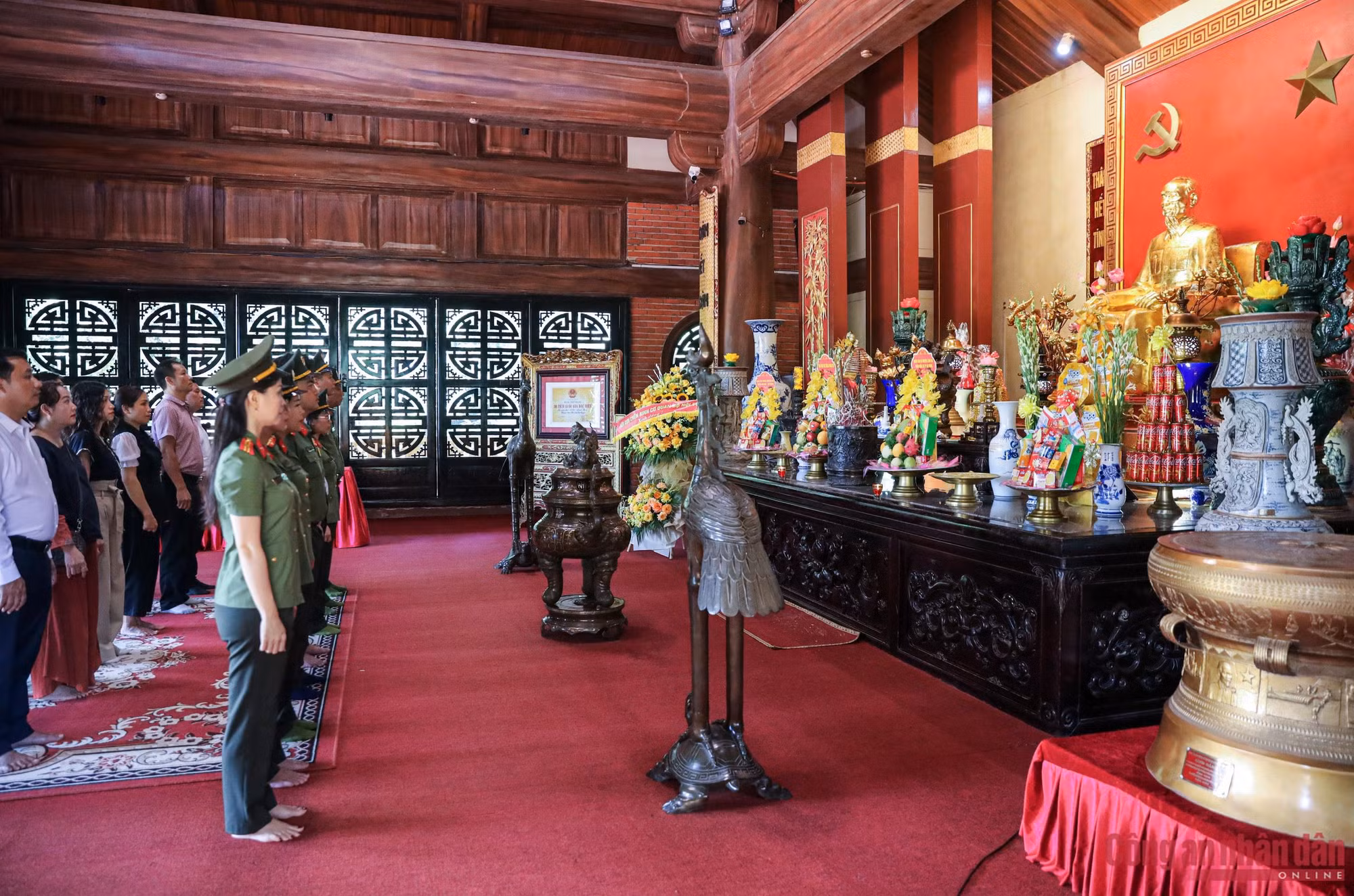 Không bao giờ quên những cống hiến, hi sinh của các liệt sĩ ảnh 1 1.jpg -0
