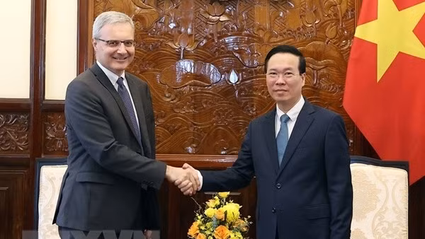 Thúc đẩy mạnh mẽ quan hệ hữu nghị truyền thống và đối tác chiến lược Việt - Pháp