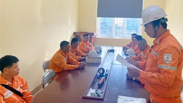 EVNNPC sẵn sàng ứng phó với bão Talim