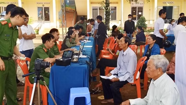 Công an Đắk Nông nỗ lực hoàn thành kích hoạt tài khoản định danh điện tử