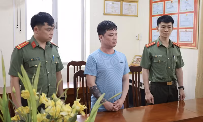 Kết cục của những TikToker “gục ngã vì đám đông” -0
