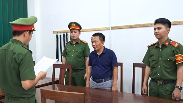 Đại gia Khoa gỗ nhận “chạy án”, chiếm đoạt gần 637.000 USD