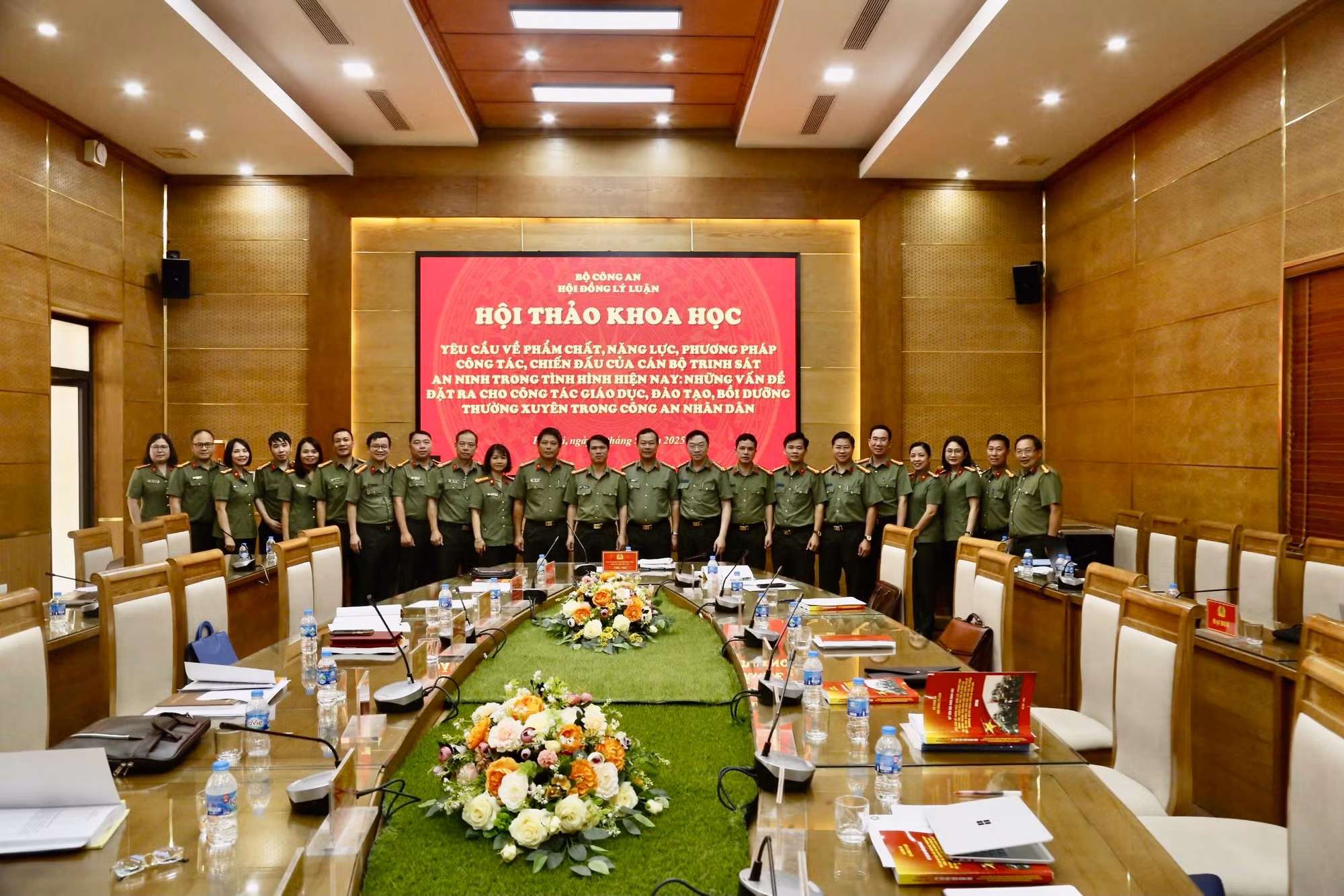 Đào tạo cán bộ trinh sát an ninh đáp ứng yêu cầu bảo vệ ANQG trong tình hình mới -0