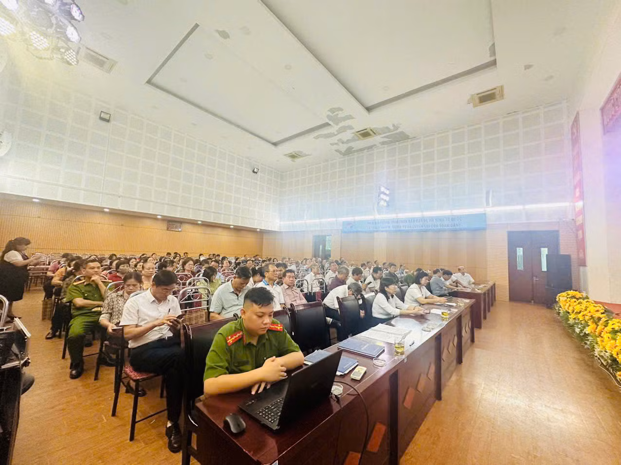 Người dân tích cực tham gia đóng góp ý kiến dự thảo sửa đổi, bổ sung một số điều của Hiến pháp năm 2013 -0