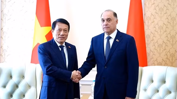 Bộ trưởng Lương Tam Quang hội đàm với Thư ký Hội đồng An ninh Quốc gia Belarus