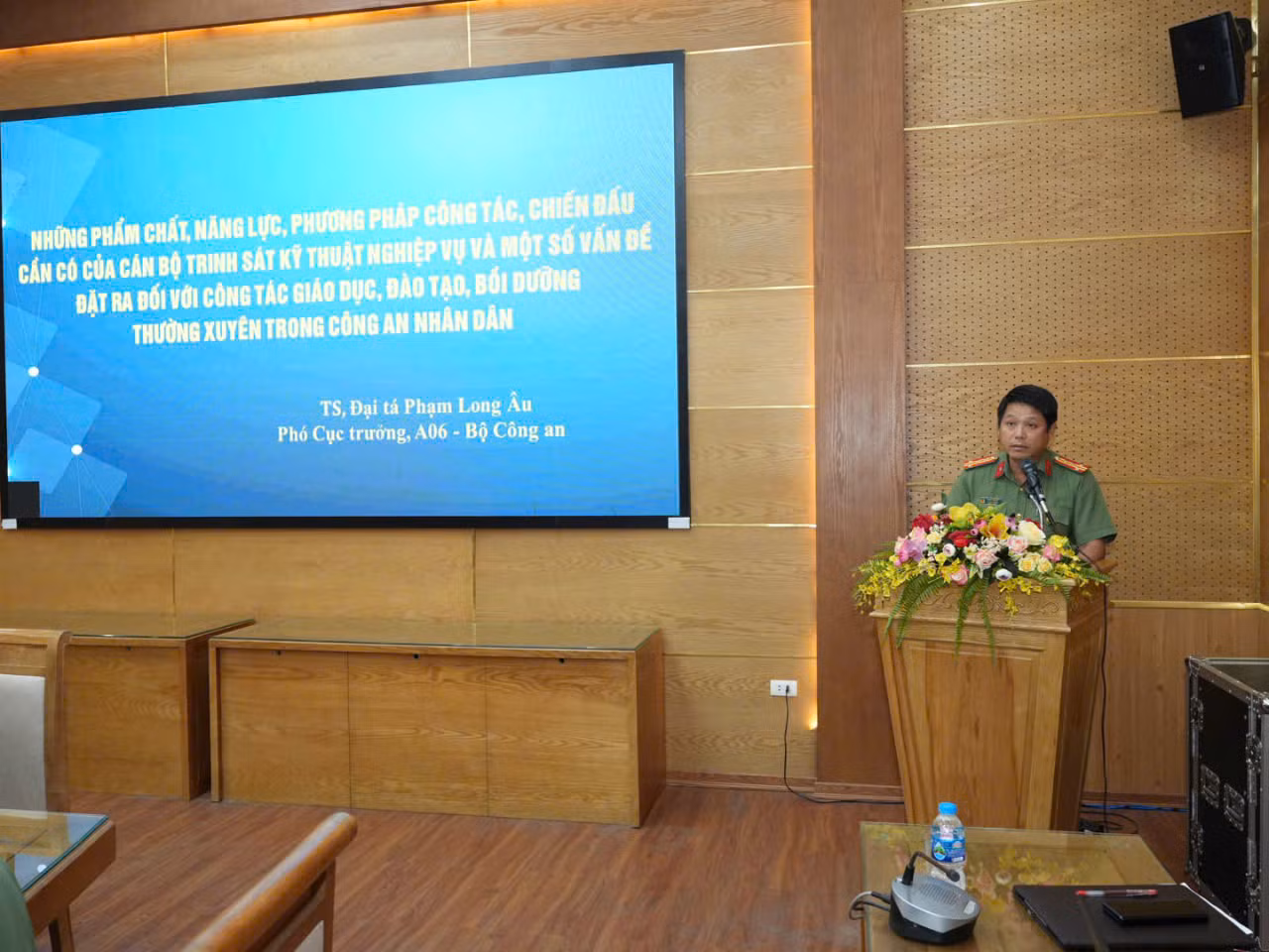 Đào tạo cán bộ trinh sát an ninh đáp ứng yêu cầu bảo vệ ANQG trong tình hình mới -0