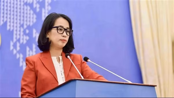 Việt Nam trao công hàm phản đối Trung Quốc về lệnh cấm đánh bắt cá ở Biển Đông