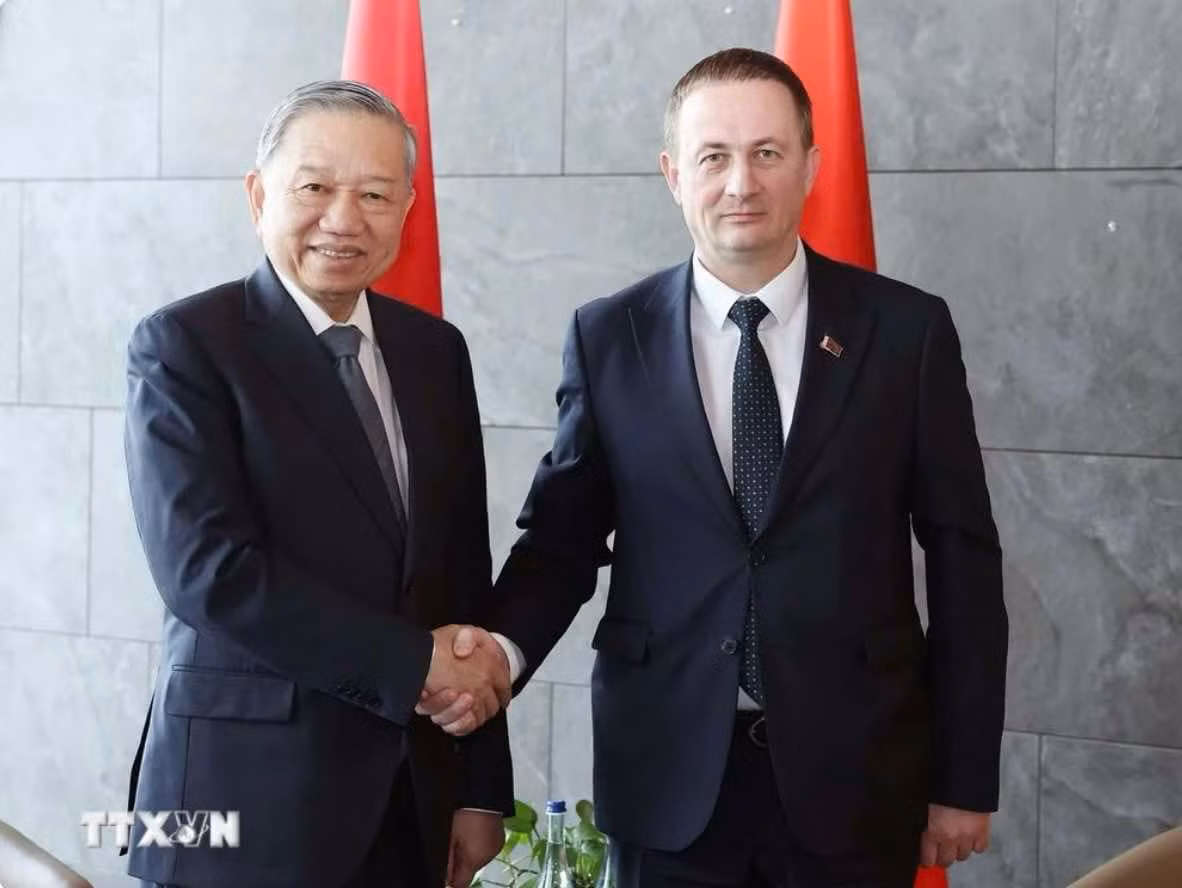 Tổng Bí thư Tô Lâm hội kiến Thủ tướng Belarus Aleksandr Turchin -0