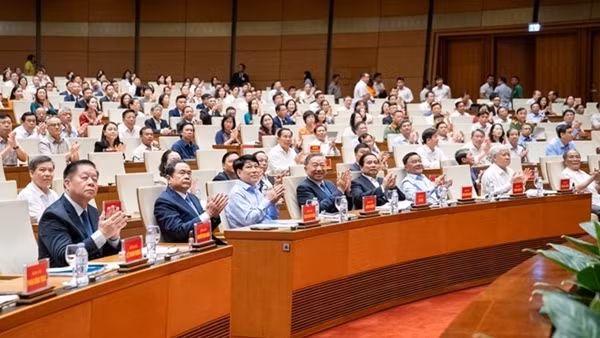 Tổng Bí thư Tô Lâm dự Hội nghị toàn quốc quán triệt 2 Nghị quyết quan trọng của Bộ Chính trị