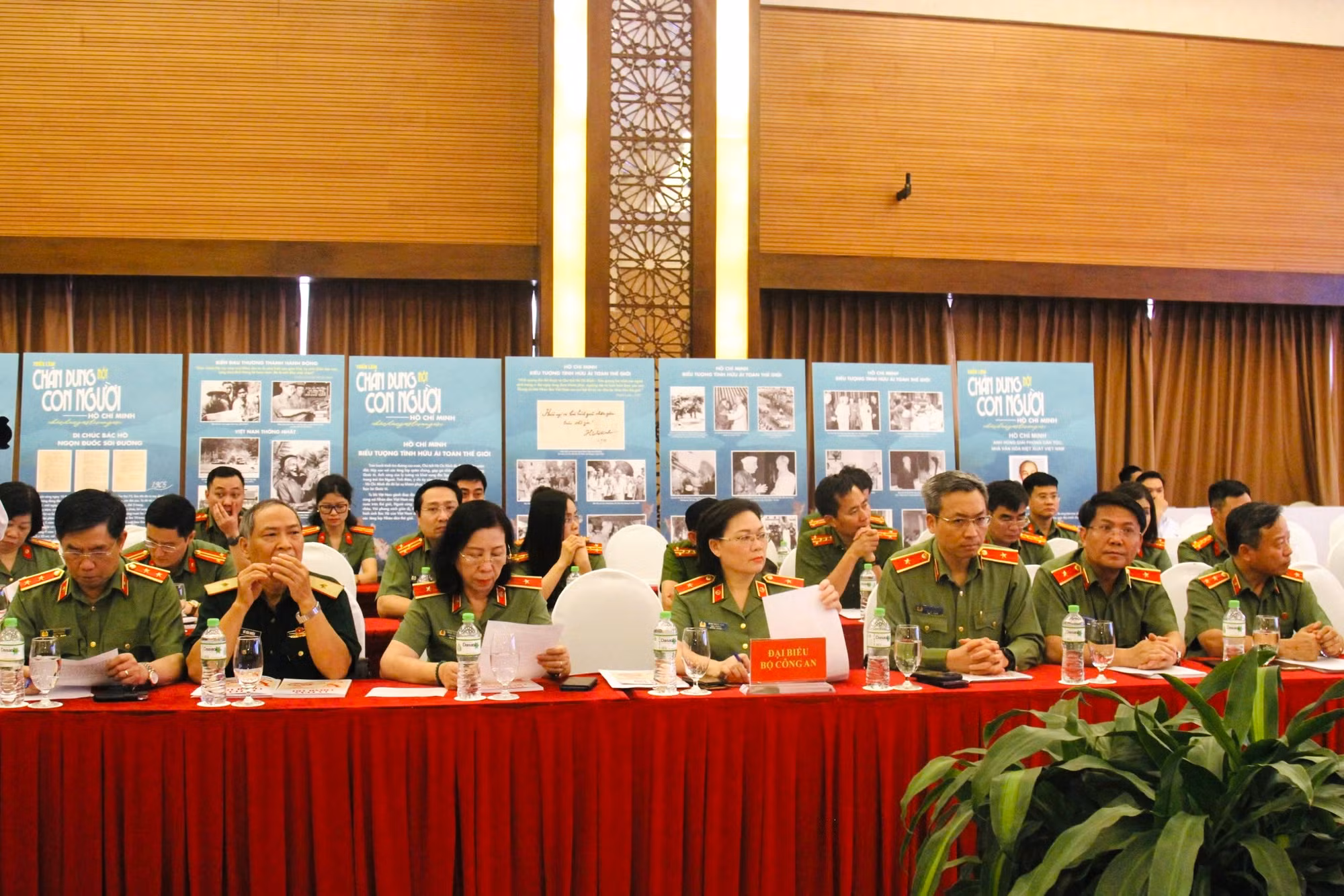 Hội thảo khoa học cấp quốc gia: “Chủ tịch Hồ Chí Minh - Biểu tượng cao đẹp của ý chí, khát vọng độc lập của dân tộc, tự do, hạnh phúc cho nhân dân”. -0