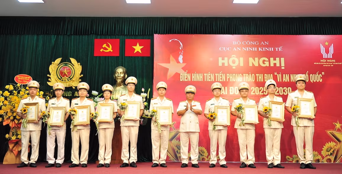 Bảo đảm vững chắc an ninh kinh tế của đất nước trong kỷ nguyên mới -3