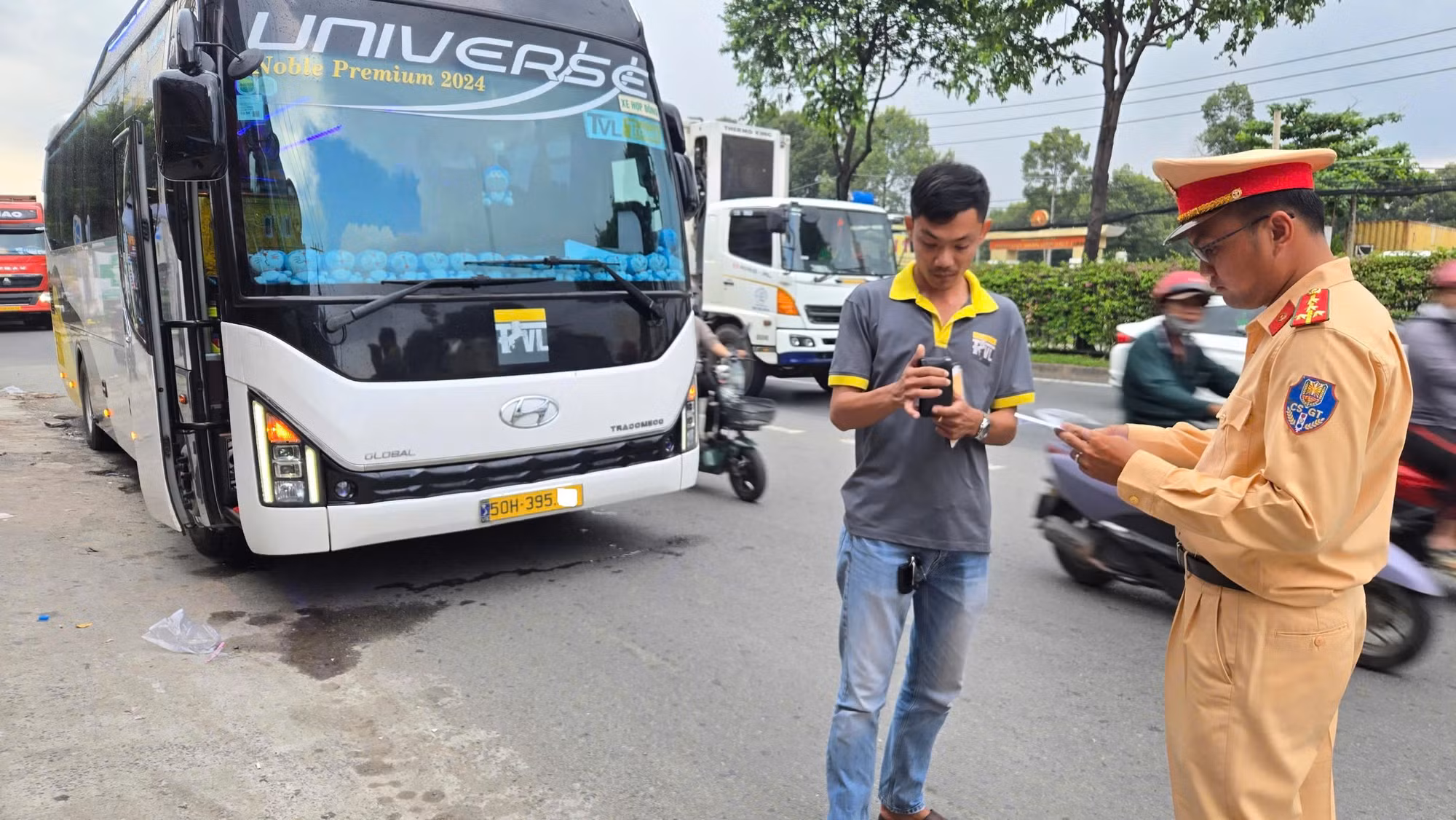 Nhiều tài xế bị xử phạt vì gắn thiết bị giám sát hành trình nhưng không sử dụng -1