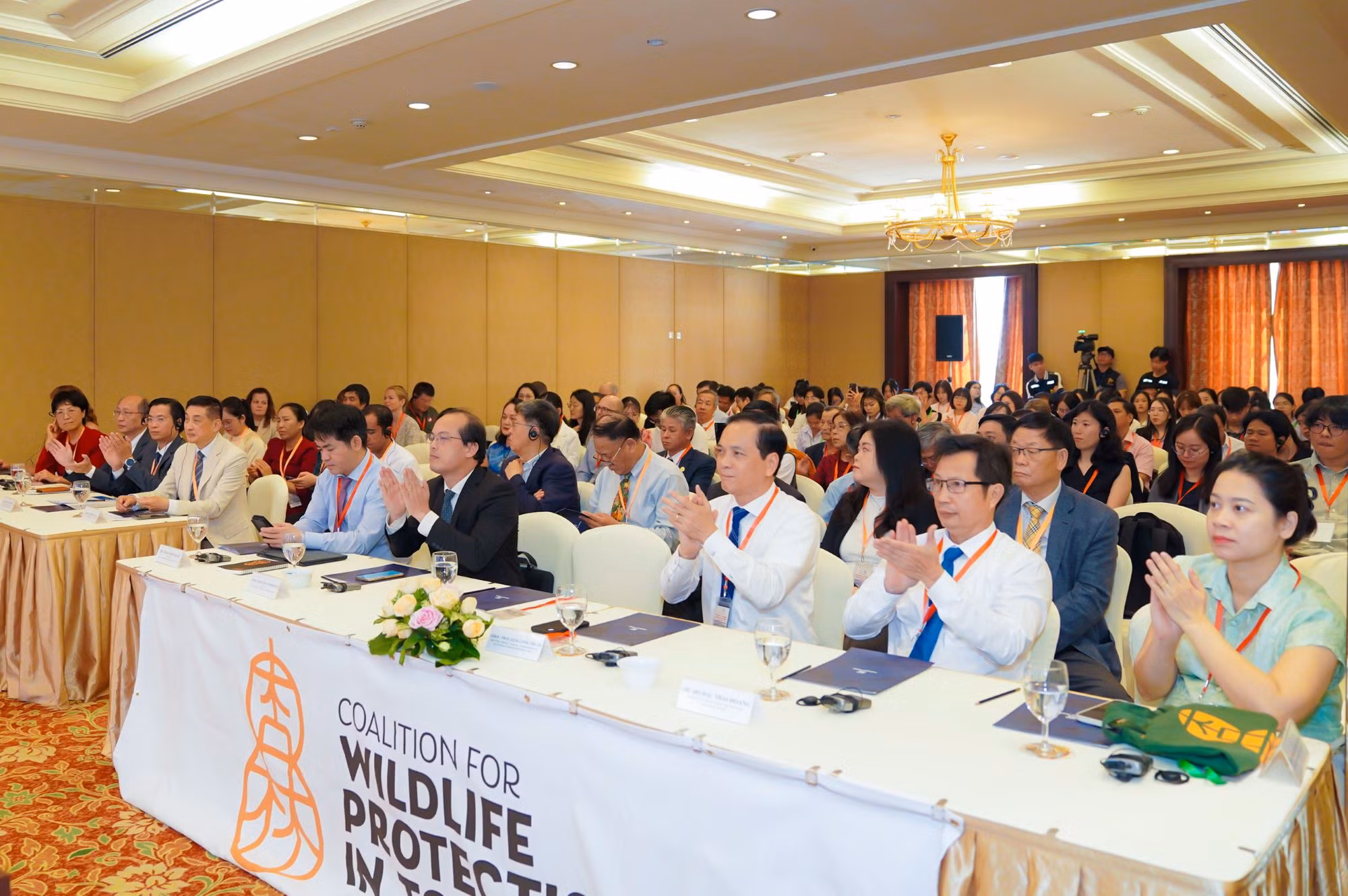Loại bỏ sử dụng động vật hoang dã nguy cấp, quý hiếm trong y học cổ truyền -0