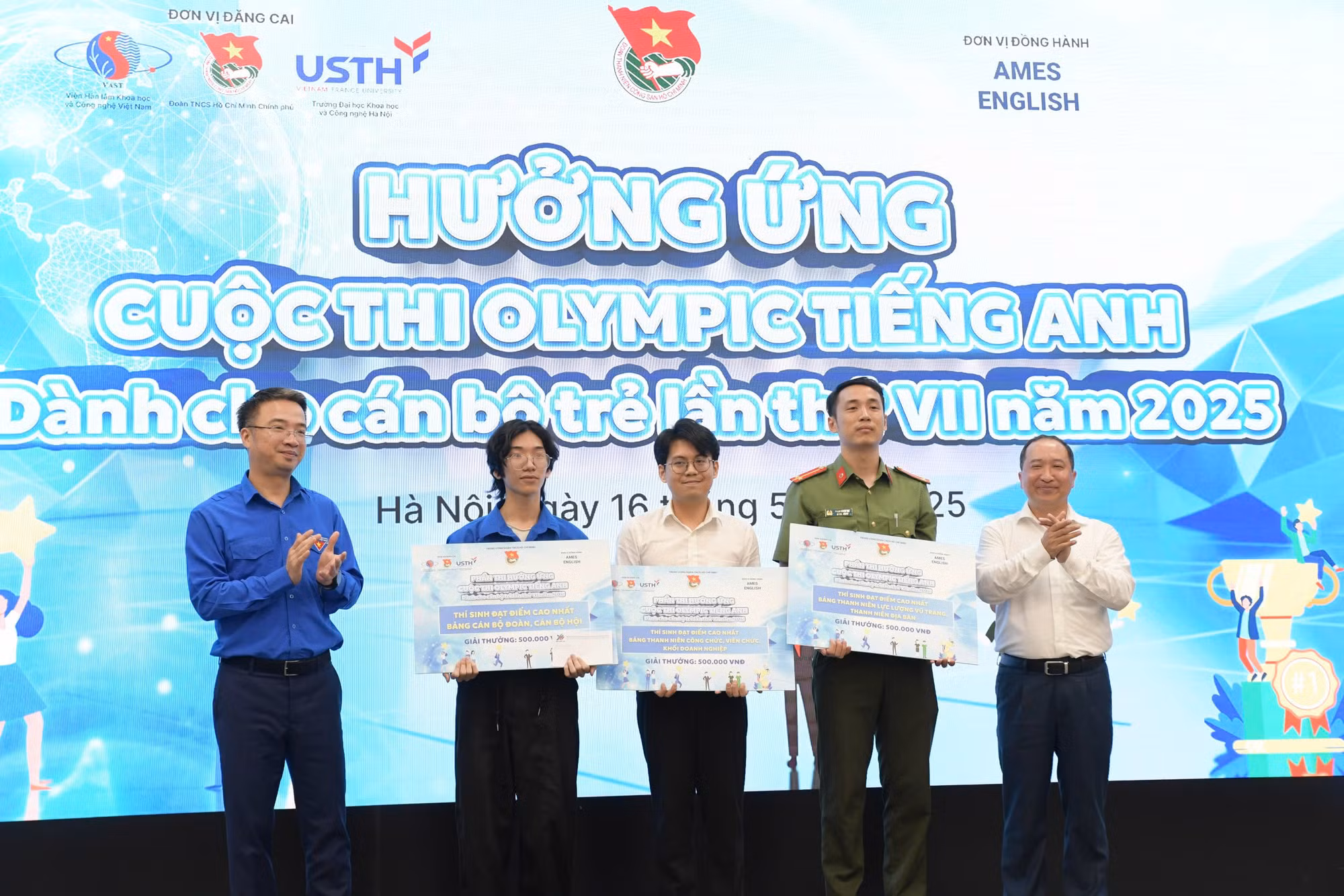 Khai mạc cuộc thi Olympic tiếng Anh dành cho cán bộ trẻ -0