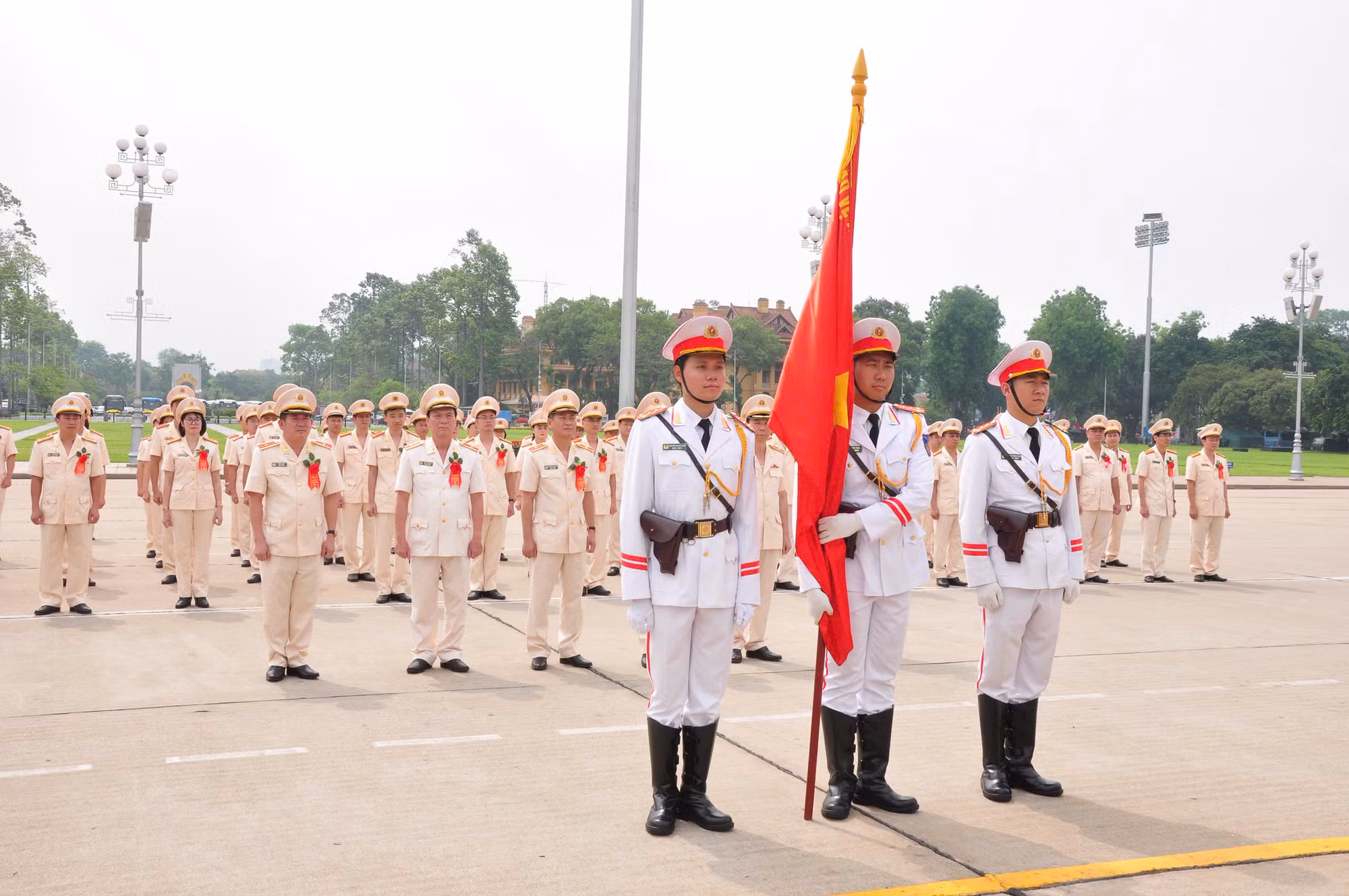 Cụm thi đua số 1, Bộ Công an báo công dâng Bác -0