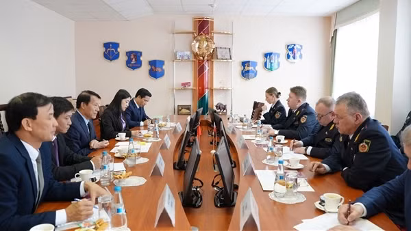 Tăng cường hợp tác trong lĩnh vực khoa học hình sự giữa Việt Nam và Belarus