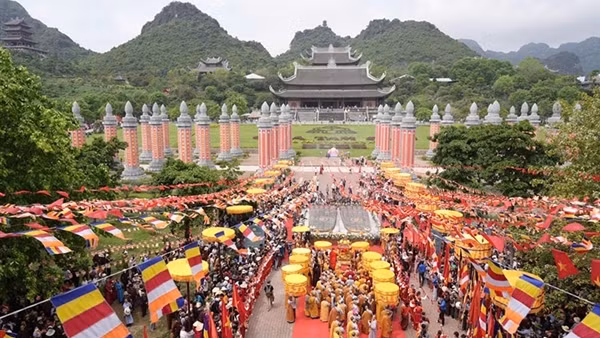 Bảo đảm tuyệt đối an ninh, an toàn lễ cung rước, tôn trí, chiêm bái Xá lợi Đức Phật