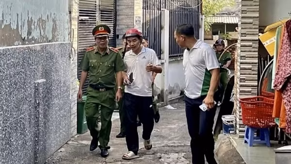 Tìm người thợ hàn trong vụ nổ gây cháy khiến 3 người thương vong