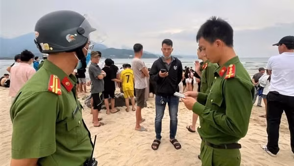 Hai học sinh đuối nước thương tâm tại khu vực biển Nam Ô -0
