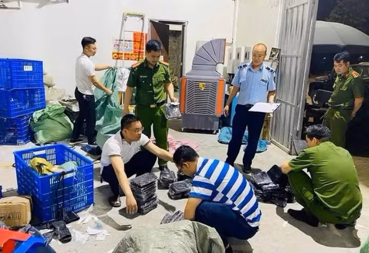 Công an Vĩnh Phúc xử lý mạnh tay với thực phẩm giả, độc hại&nbsp;&nbsp;&nbsp;&nbsp; -0
