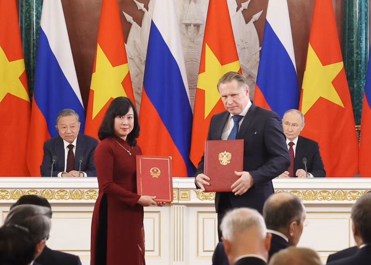 Tuyên bố chung về những định hướng lớn của quan hệ Đối tác Chiến lược toàn diện Việt-Nga trong giai đoạn hợp tác mới -0