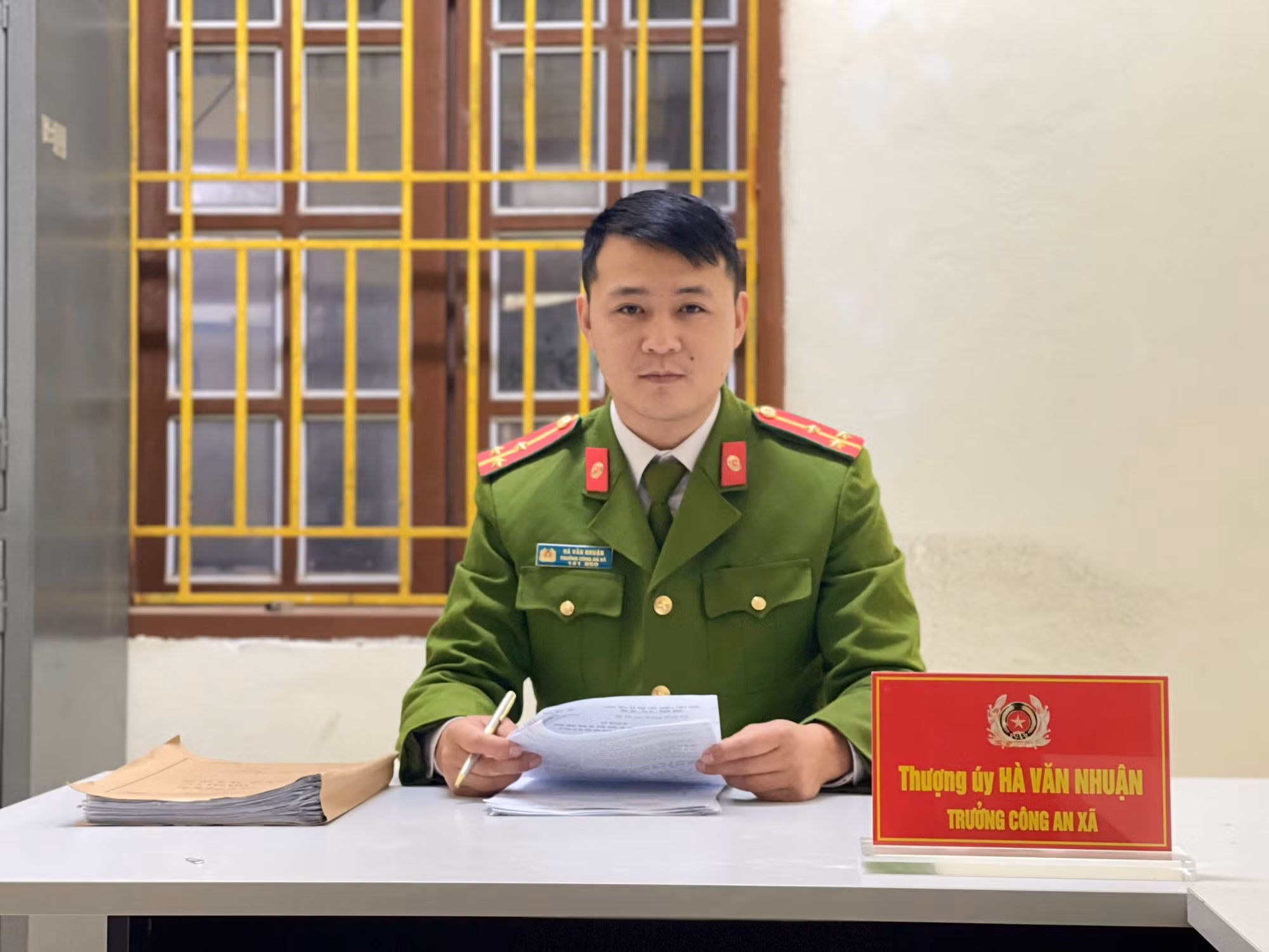 Trưởng Công an xã nơi gió núi mây ngàn -0