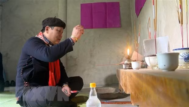 Độc đáo nghi lễ cầu làng của người Dao Thanh Y -0