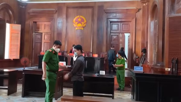 Liên tiếp bắt giữ tội phạm ma túy, đánh bạc, trộm cắp tài sản ảnh 5
