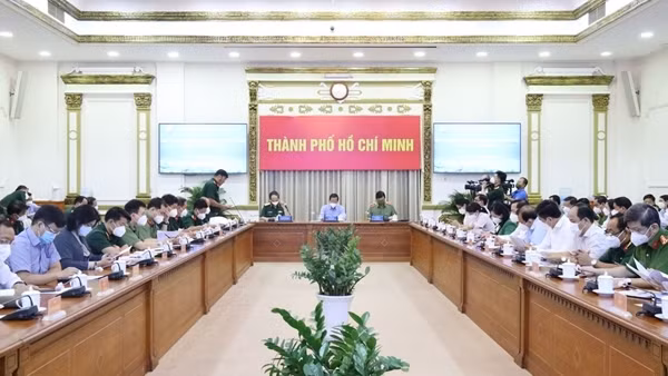 TP Hồ Chí Minh: Gần 4.000 công dân nhập ngũ