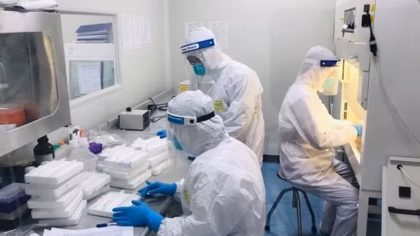 Hàng nghìn du khách đổ về Chùa Hương trước ngày mở cửa ảnh 12