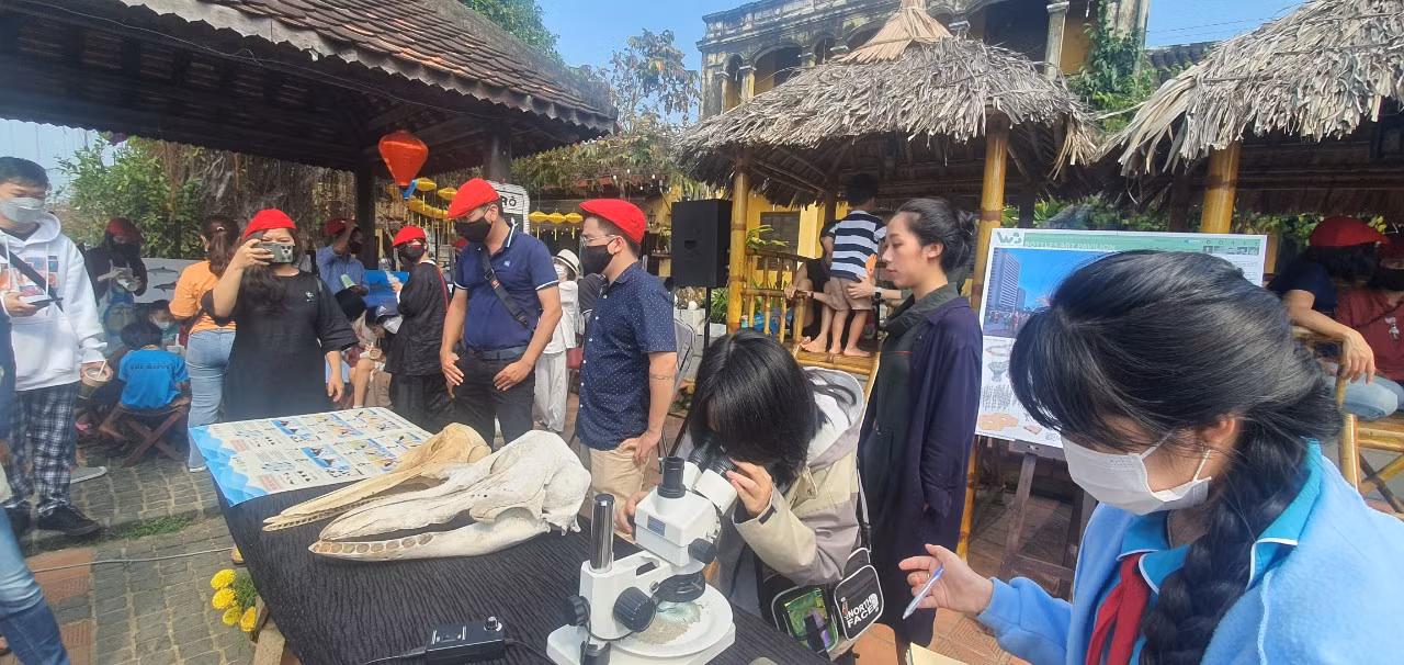 Hội An: Sự kiện “Nghệ thuật vì môi trường” mang thông điệp ý nghĩa đến du khách và người dân -1