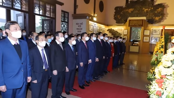 Kỷ niệm trọng thể 75 năm ngày Bác Hồ về thăm Thanh Hóa