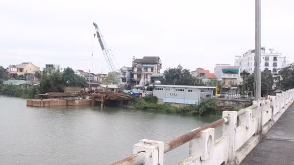 Chưa được cấp phép xây dựng, dự án vẫn khởi công để... lấy ngày ảnh 4
